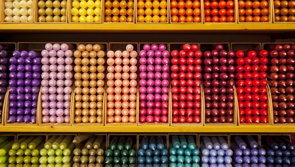 A Perfumer's Industry Guide To Scented Candle Manufacturing