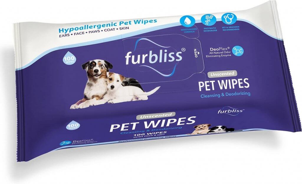 How Natural And Synthetic Fragrances Enhance Pet Products